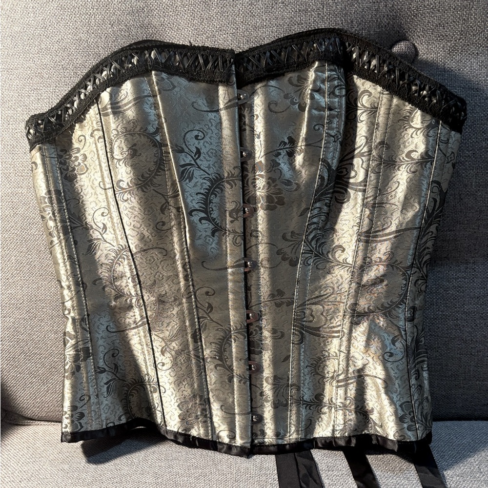 Corset Story steel boned corset! UK 10, polyester/cotton brocade in metallic.